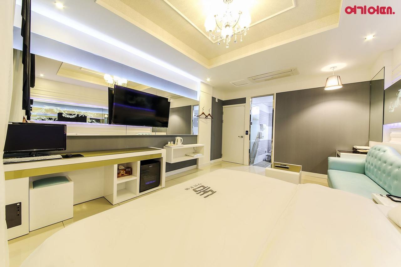 Dome Hotel Gwangju Metropolitan City Exterior photo